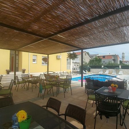 Villa Iva-Dom Kastela Bagian luar foto