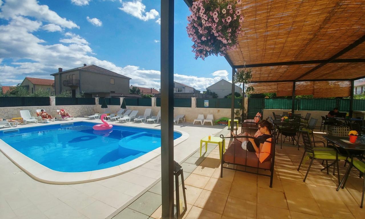 Villa Iva-Dom Kastela Bagian luar foto